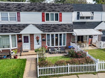 3520 Churchill Lane