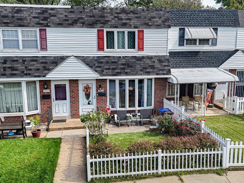 3520 Churchill Lane, Philadelphia PA 19114