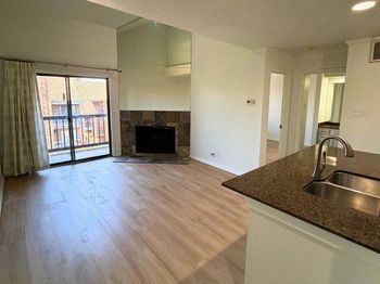 8888 Tallwood DR