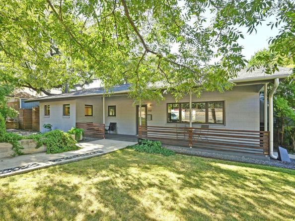 701 Brownlee CIR, Austin TX 78703