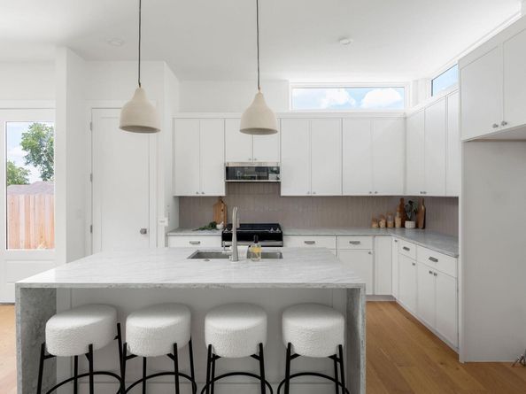 6407 Bradsher I, Austin TX 78745