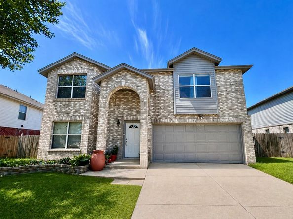 711 Palitine LN, Pflugerville TX 78660