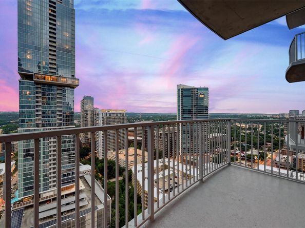 360 Nueces ST 2706, Austin TX 78701