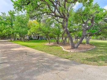 426 Logan Ranch RD