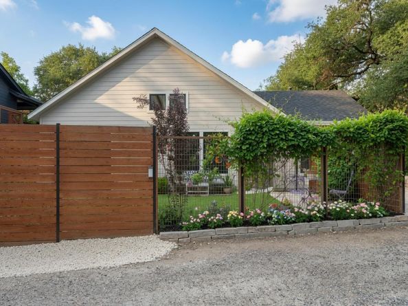 804 W Annie ST 2, Austin TX 78704