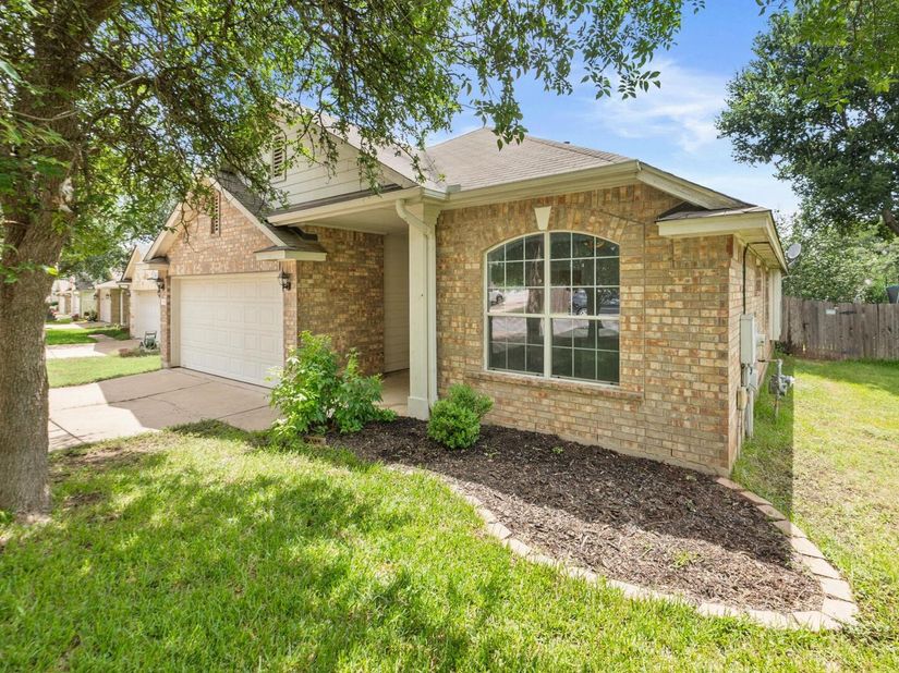 3904 Tapado Canyon Trl, Round Rock TX 78681