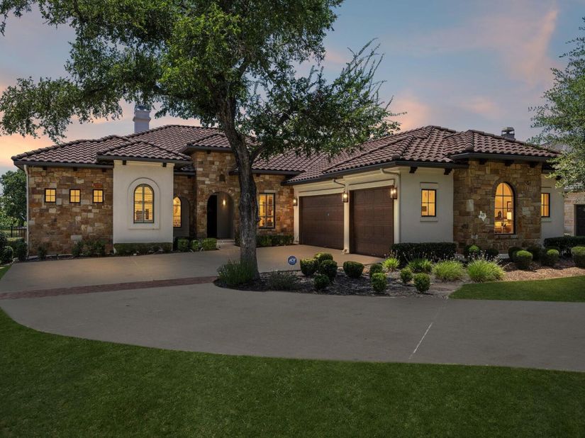 505 Flint Ridge TRL, Georgetown TX 78628
