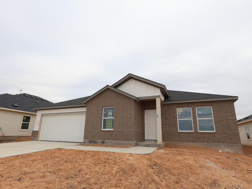 13701 Warnock TRL, Manor TX 78653