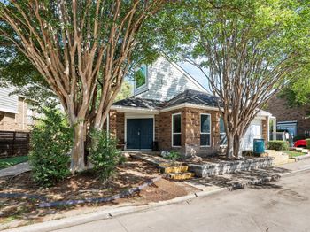 2018 W Rundberg LN