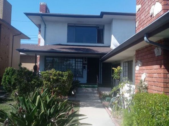 5411 W Slauson Avenue, Los Angeles CA 90056