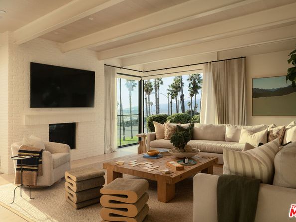 120 N Hart Avenue, Santa Monica CA 90405