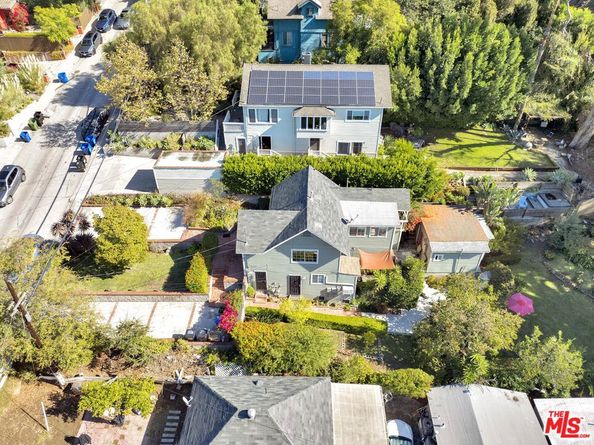 2142 Baxter Street, Los Angeles CA 90039