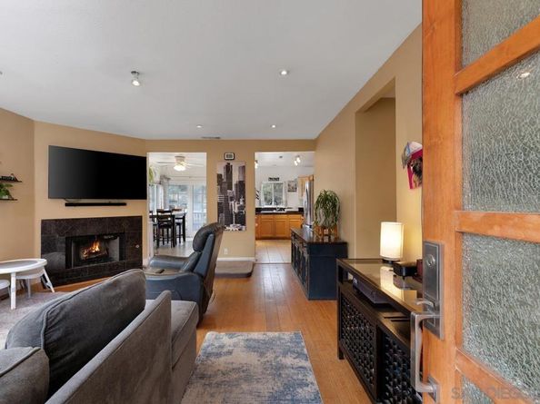 2866 Eagle St, San Diego CA 92103