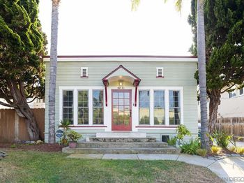 4851 Narragansett Ave