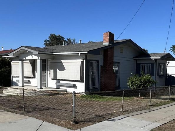 3694 36th St, San Diego CA 92104