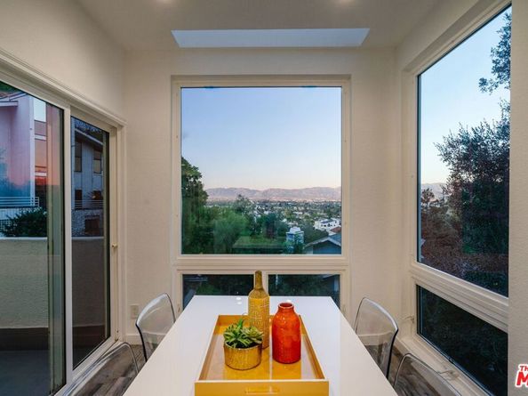 4110 Vanetta Place, Studio City CA 91604