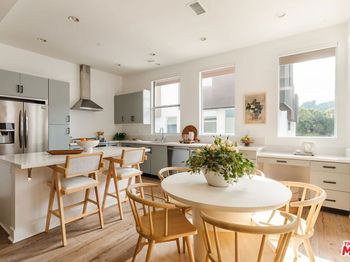 2211 Polyscope Place