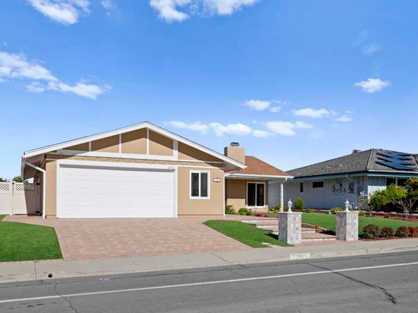 12486 Lomica Drive, San Diego CA 92128