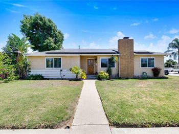 1606 E Rowland Avenue