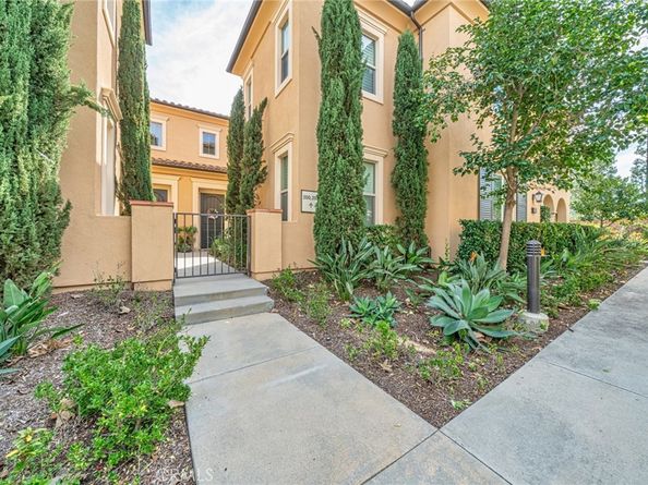 202 Bishop Landing, Irvine CA 92620