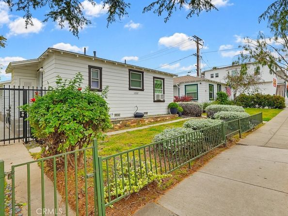 1222 23rd, Santa Monica CA 90404