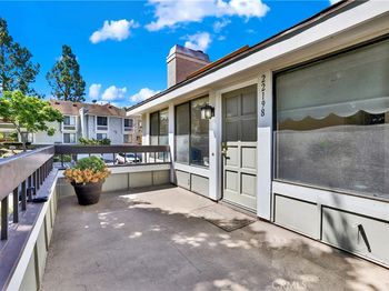 22198 Cedar Pointe