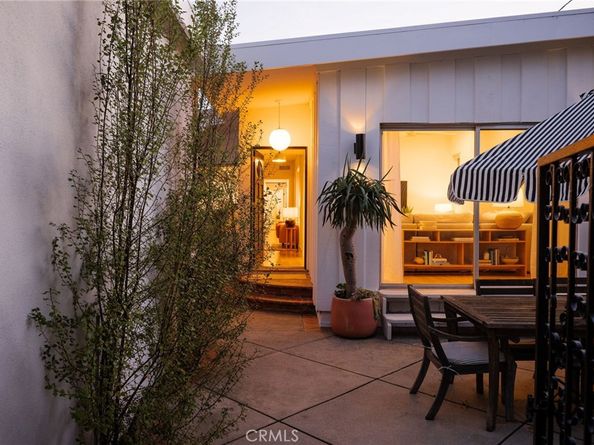 275 Cecil Place, Costa Mesa CA 92627