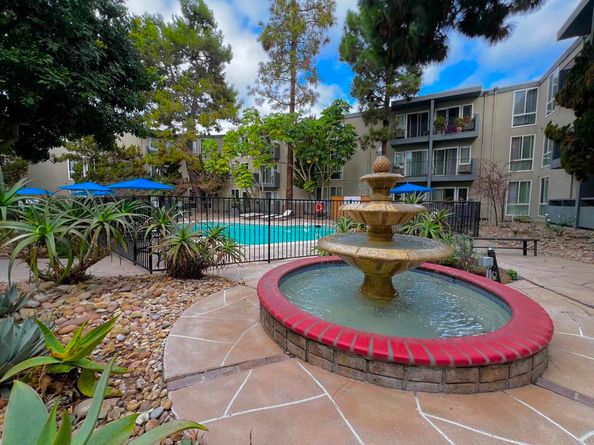 4860 Rolando Court 25, San Diego CA 92115