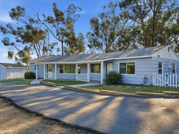 3875 Grandview