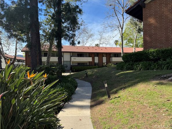 31567 Lindero Canyon 5, Westlake Village CA 91361