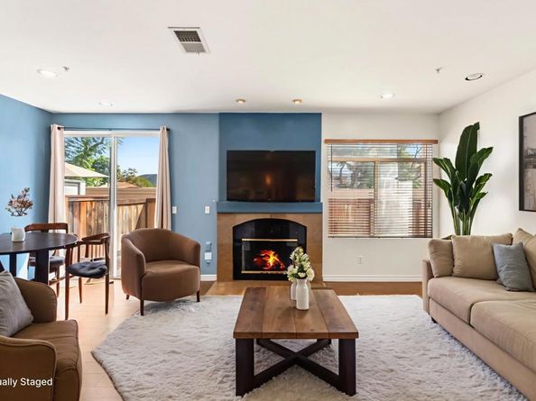 11358 Via Rancho San Diego Unit G, El Cajon CA 92019