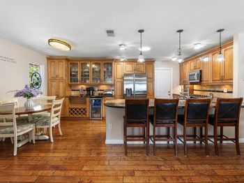 1650 Queenston Drive