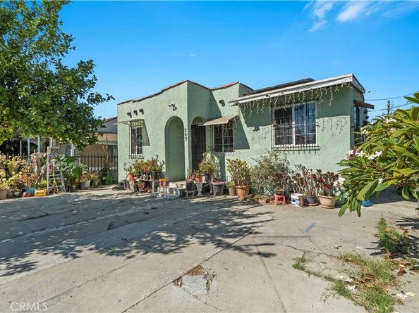 247 E 97th, Los Angeles CA 90003
