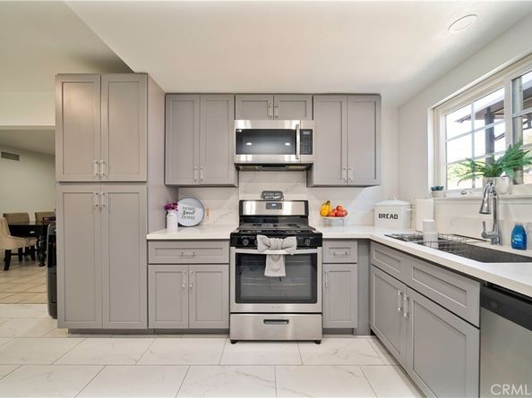 371 S Alexander Avenue, Upland CA 91786