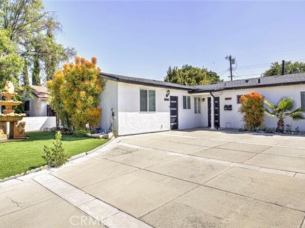 8022 Longridge Avenue, North Hollywood (los Angeles) CA 91605