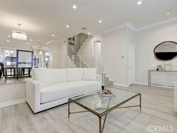 4342 Coldwater Canyon