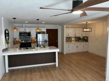 8034 Linda Vista