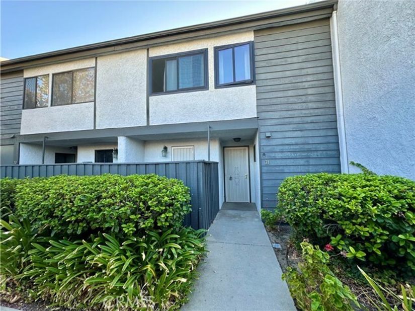11311 Tampa Avenue 31, Porter Ranch (los Angeles) CA 91326