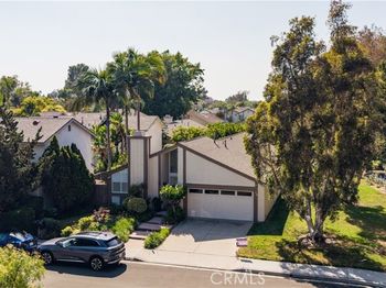 42 Almond Tree Ln