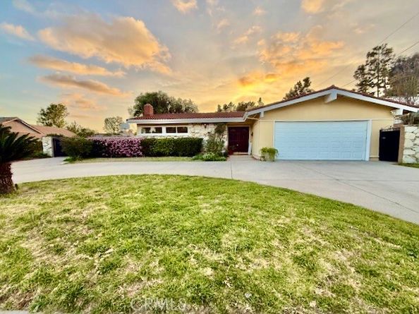 12289 Woodley, Granada Hills (los Angeles) CA 91344