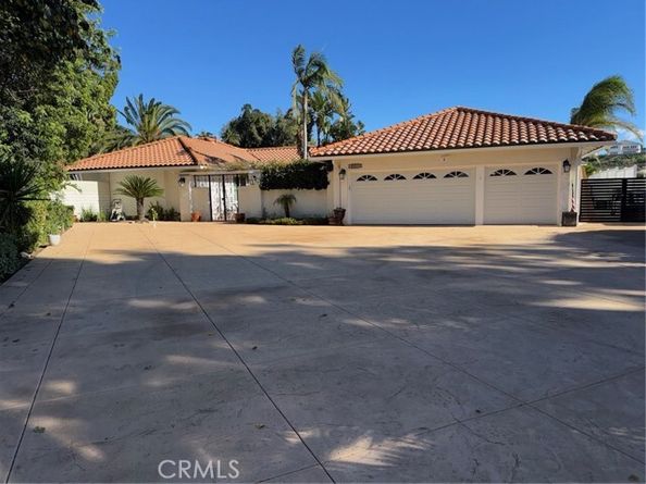 10565 Lubao, Chatsworth (los Angeles) CA 91311