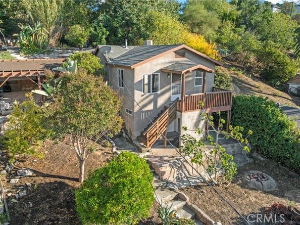 3320 Reynolds, Santa Barbara CA 90032