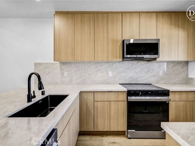 26251 Vermont, Harbor City (los Angeles) CA 90710