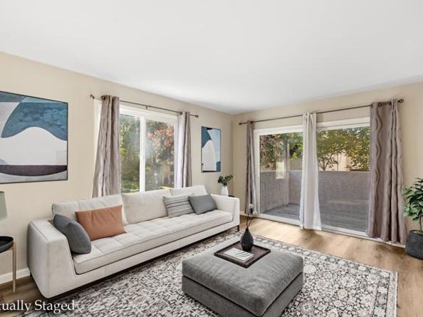 8448 Via Sonoma 100, La Jolla (san Diego) CA 92037