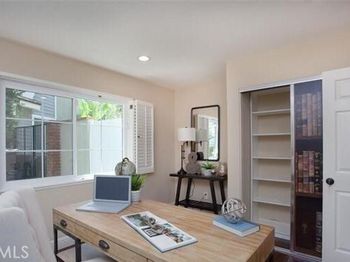 571 S Weymouth Court