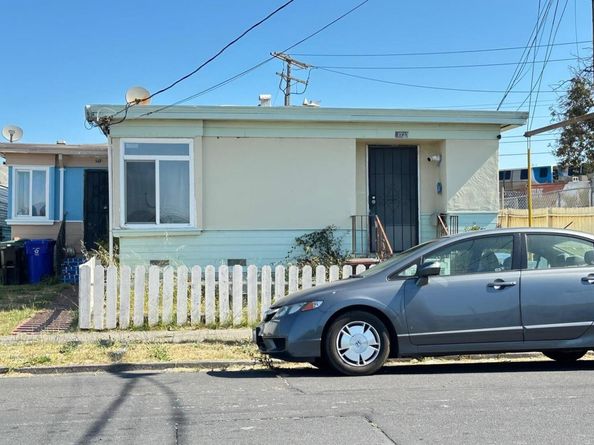 2031-2033 Chanslor Avenue, Richmond CA 94801