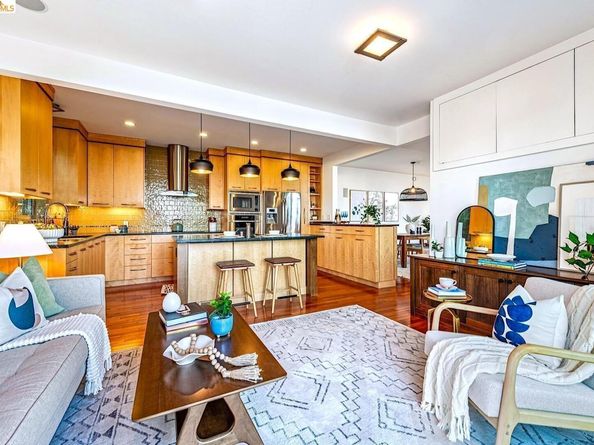 935 Grizzly Peak BLVD, Berkeley CA 94708