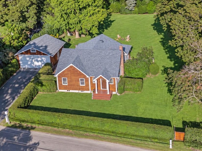 75 Champlin Avenue, Bellport NY 11713