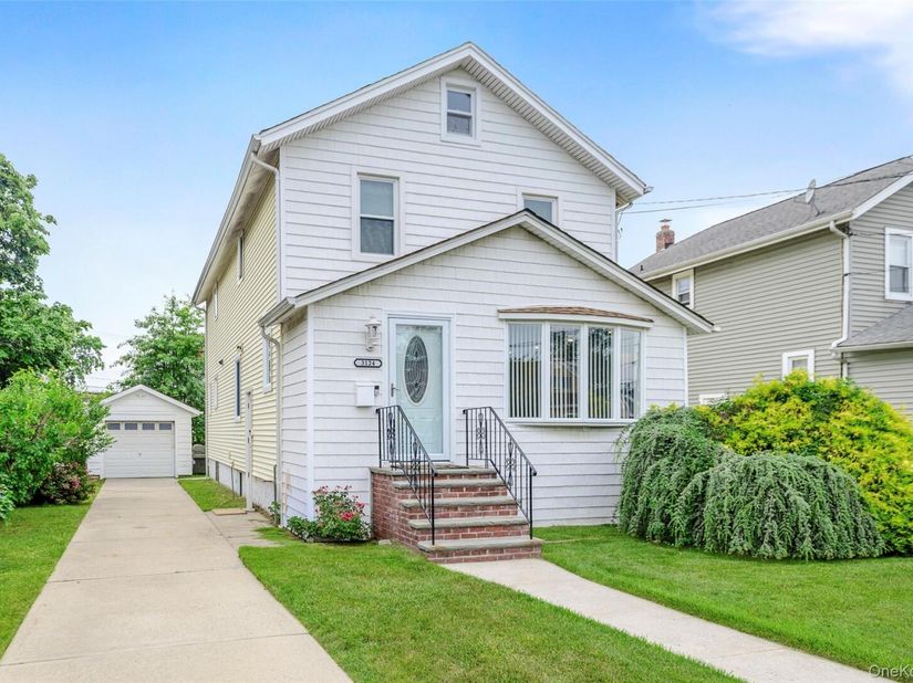 3124 Ralph Avenue, Oceanside NY 11572