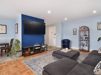499 Broadway N